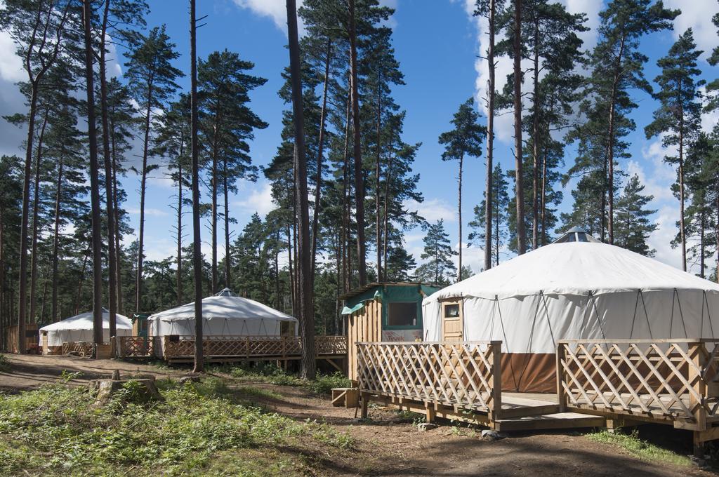 Yurtos Pensionat Gaugariai Exteriör bild