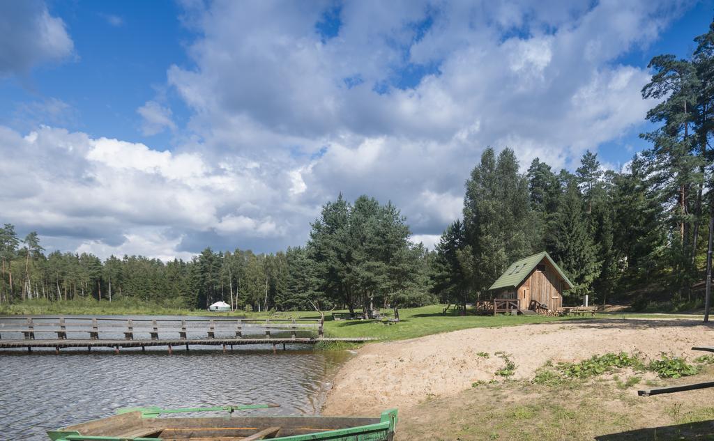 Yurtos Pensionat Gaugariai Exteriör bild