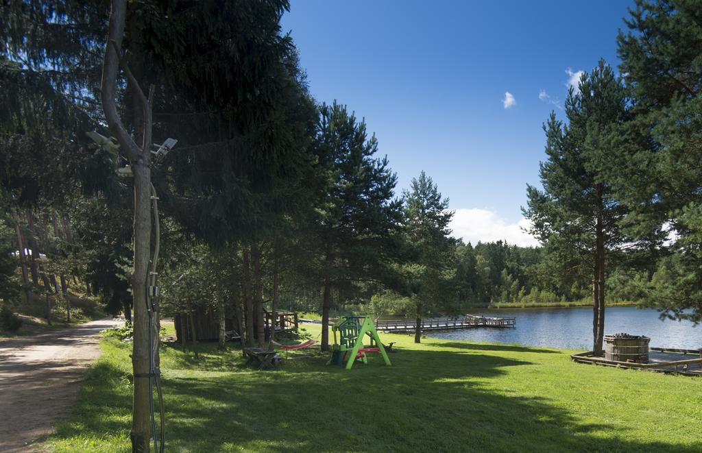 Yurtos Pensionat Gaugariai Exteriör bild