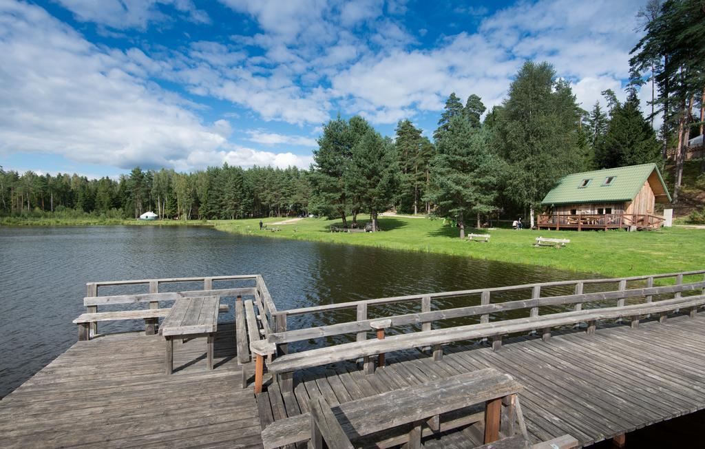 Yurtos Pensionat Gaugariai Exteriör bild